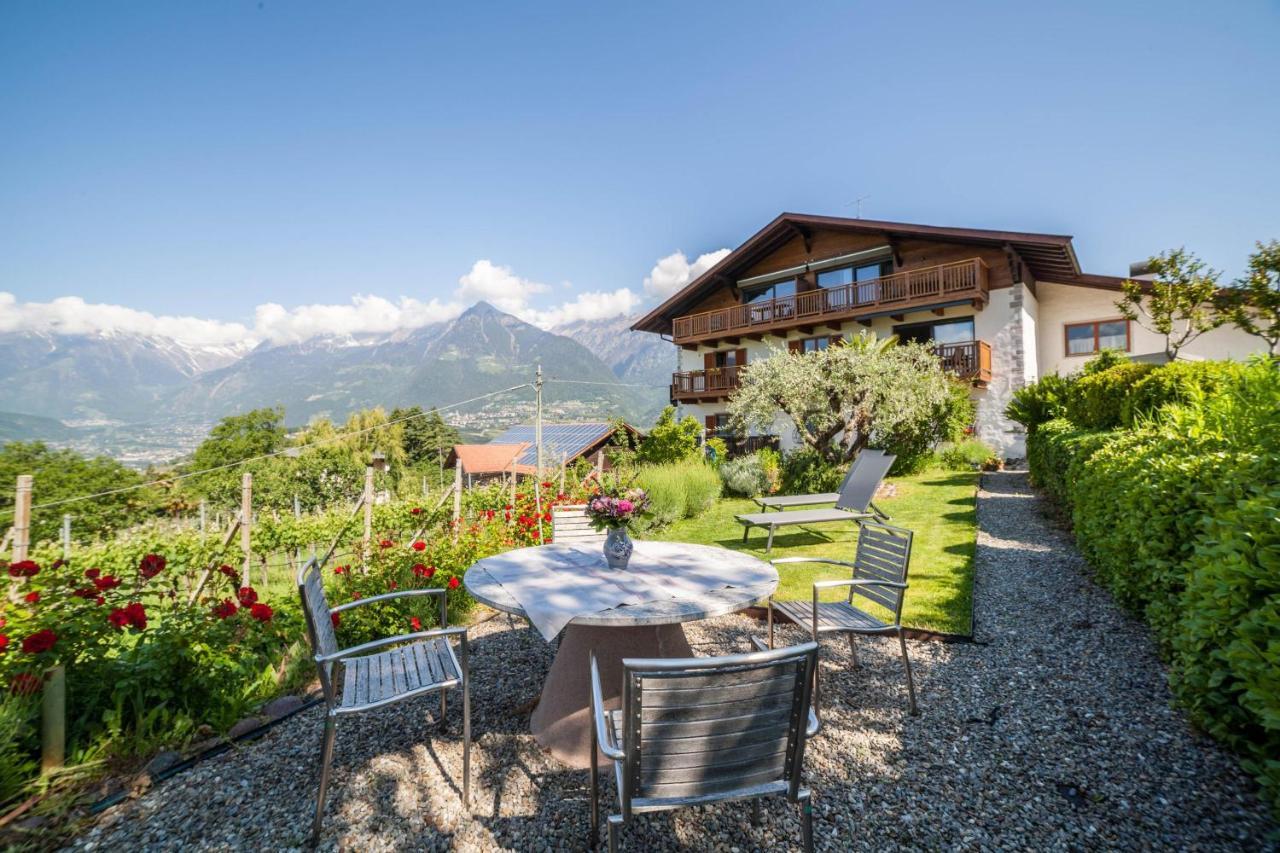 Ferienwohnung Zypresse Merano Bagian luar foto