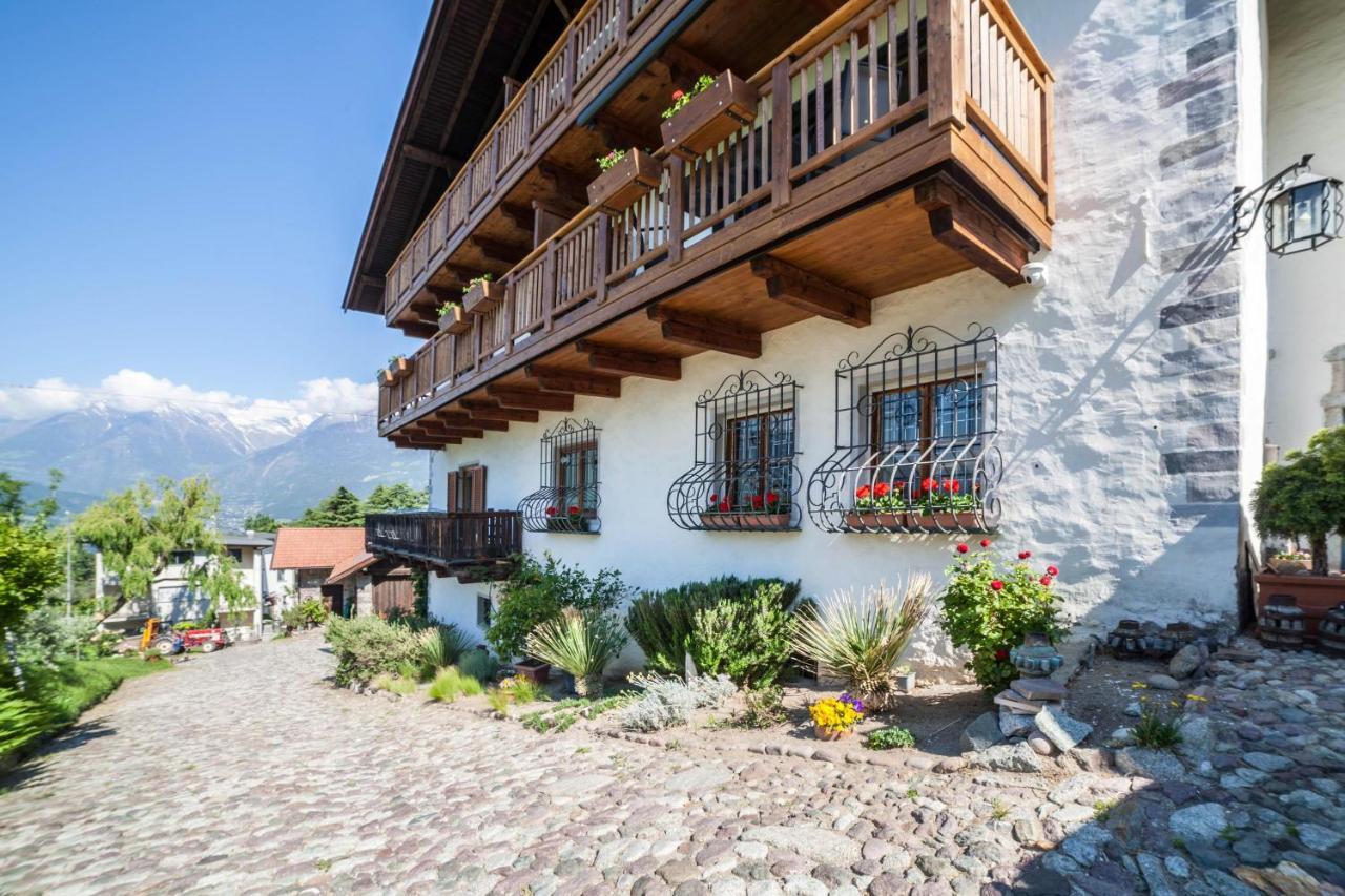 Ferienwohnung Zypresse Merano Bagian luar foto